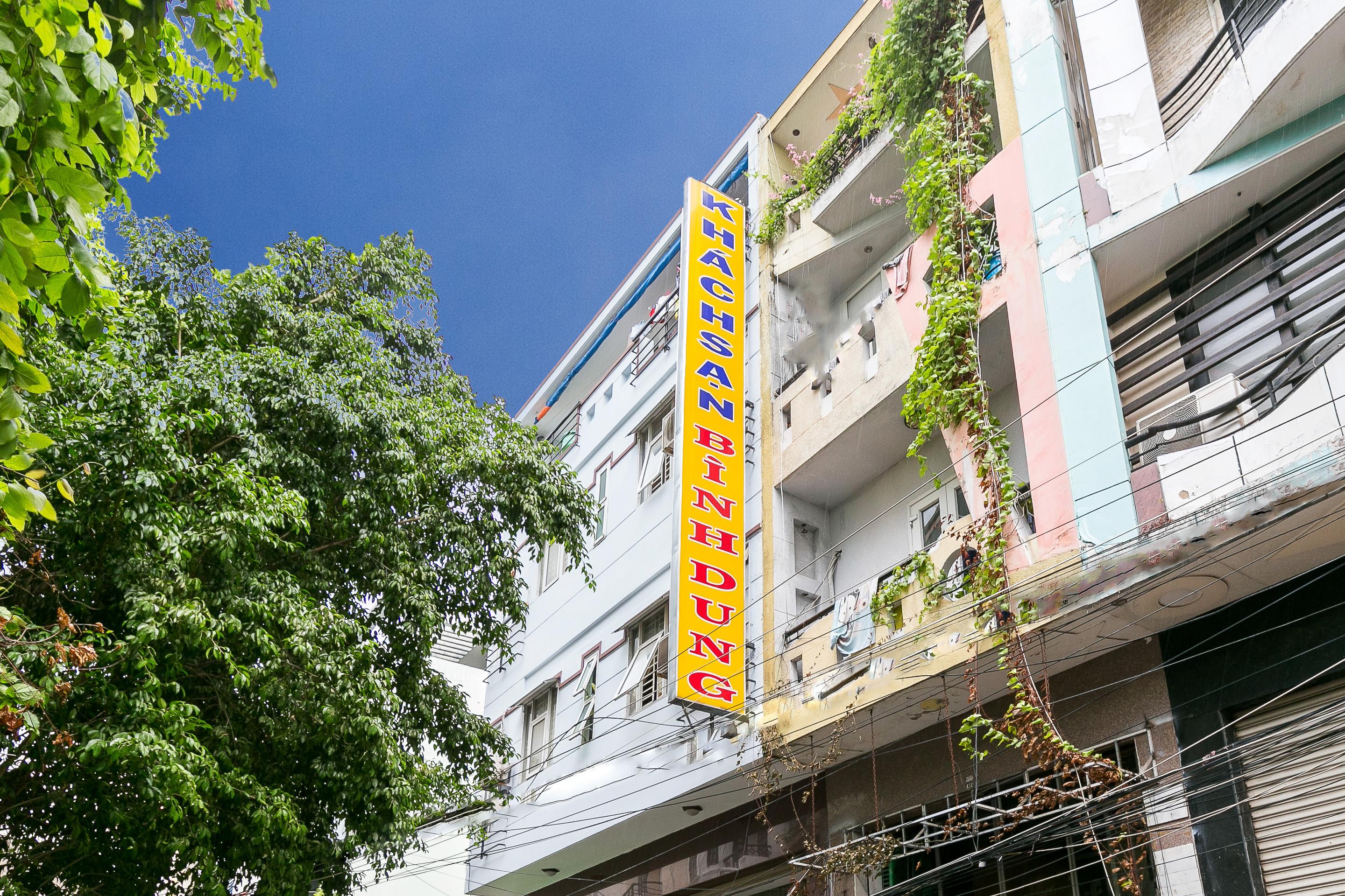 Binh Dung Hotel Ho Chi Minh City Exterior photo