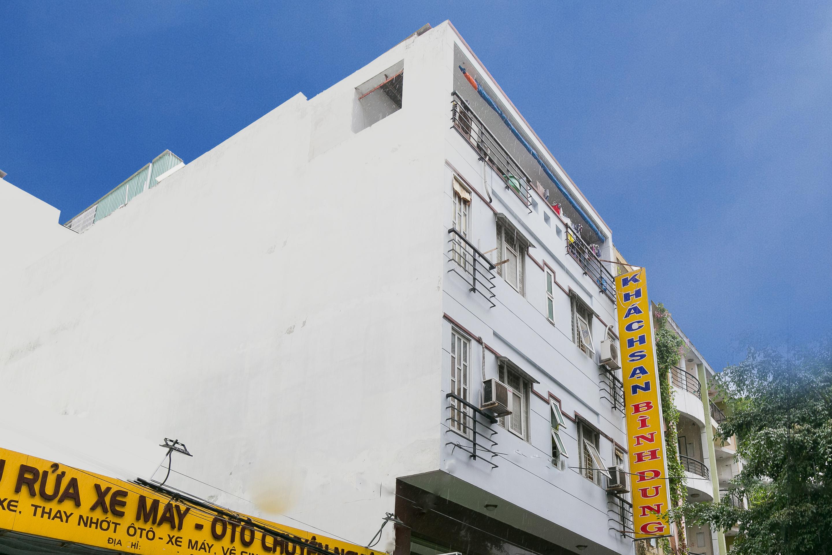 Binh Dung Hotel Ho Chi Minh City Exterior photo